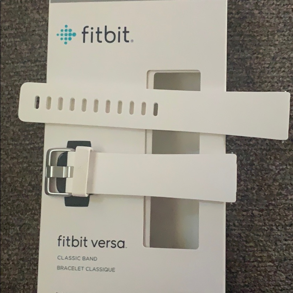 FitBit Versa White classic band